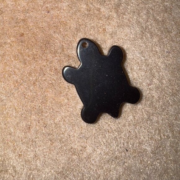 Hematite Turtle Pendant - Picture 4 of 8